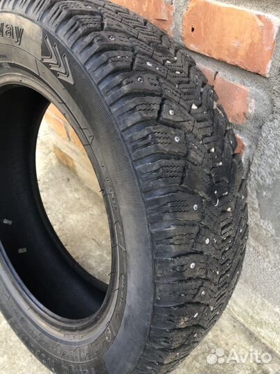 Tunga Nordway 6.5/6 R15 22D