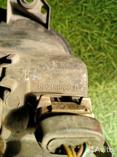 Фара правая для Пежо 306 1998г