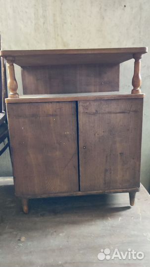 Тумбочка старинная