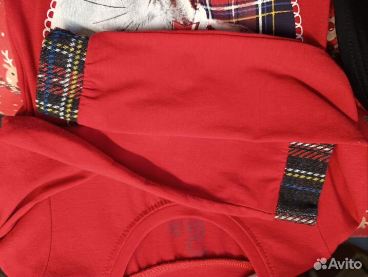 Платье в отличном состоянии. 104 р. Турция