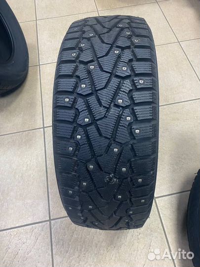 Pirelli Winter Ice Zero 215/50 R17 95T