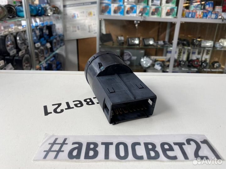 Переключатель света Volkswagen Polo с птф