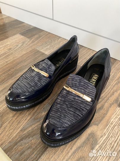 Лоферы женские 37 размер