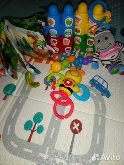 Игрушки пакетом