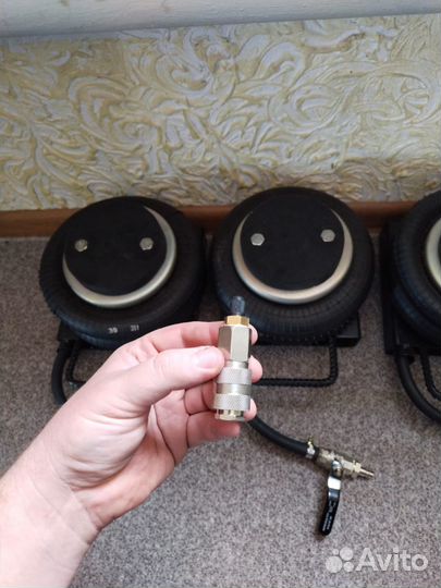 Переходник для пневмодомкрата под ниппель