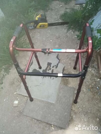 Ходунки для взрослых