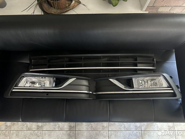 Решотки бампера VW Passat b7+,b8 USA 2015-19