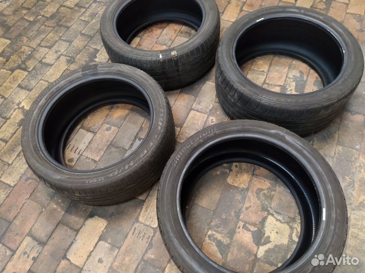 Bridgestone Dueler H/P Sport 315/35 R21 и 285/40 R21