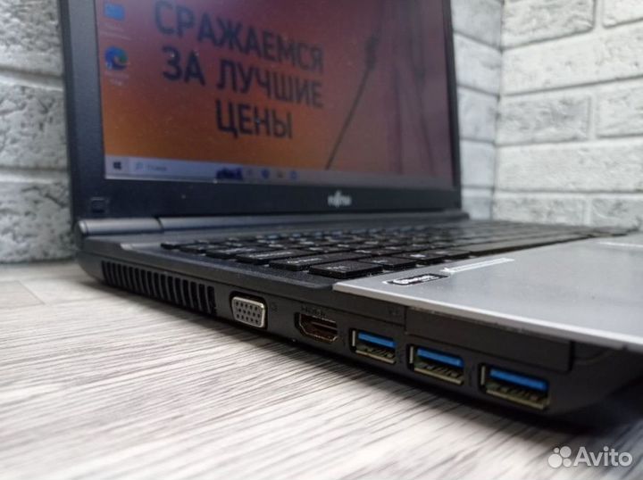 15.6 Ноутбук Fujitsu lifebook A532, Intel Core i3