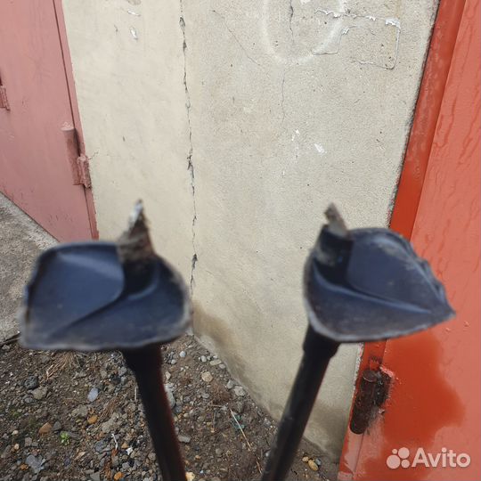 Лыжные ботинки, палки, чехол