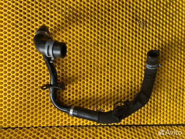 Трубка картерных газов Volkswagen Touareg