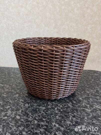 Кашпо из искусственного ротанга 12 литров