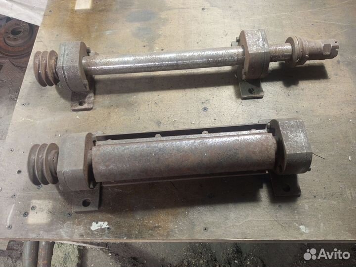 Строгальный вал 330 мм