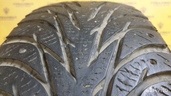 Yokohama Ice Guard IG35 215/60 R17