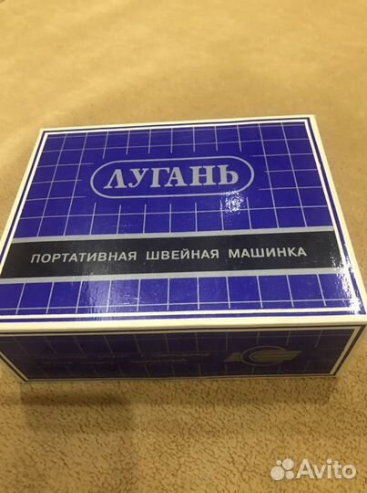 Портативная швейная машинка