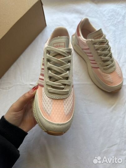 Кроссовки женские Adidas Retropy 36-41 Pink