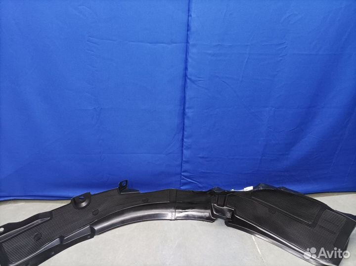 Подкрылок передний левый Hyundai Solaris