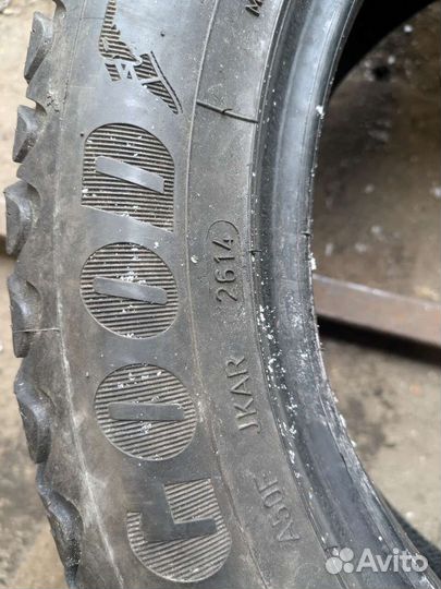 Goodyear Ultragrip Ice Arctic 205/55 R16