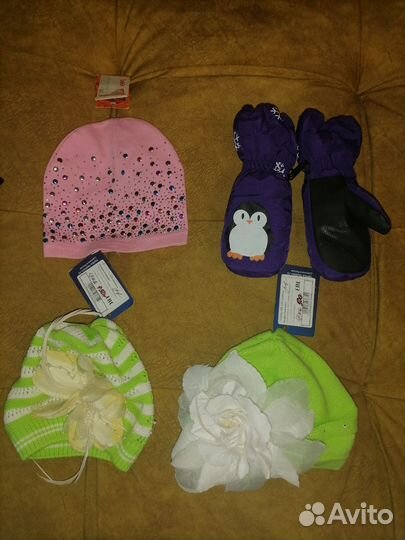 Много новых шапок