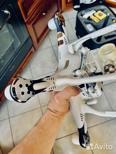 Квадрокоптер dji phantom 3 se