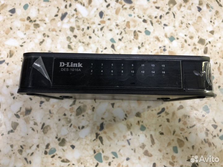 Коммутатор D-link DES-1016A