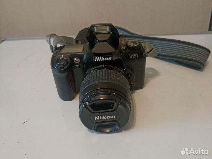 Зеркальный фотоаппарат nikon