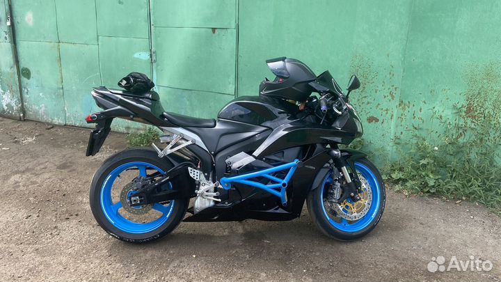 Honda cbr600rr 2009