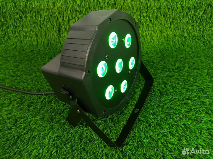 Яркий разноцветный прожектор par led 7*8 ватт