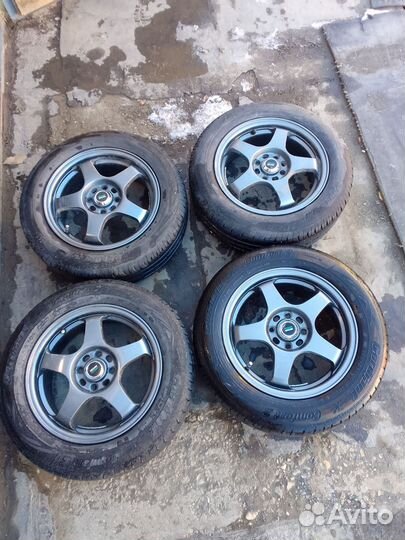 Продам литье на 6 R15 4100 et 50 din 60.1