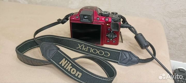 Зеркальный фотоаппарат