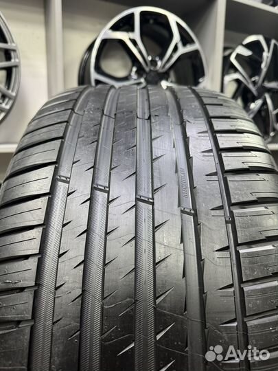 Michelin Pilot Sport 4 SUV 255/50 R19 107Y