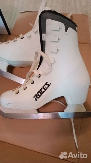 Коньки фигурные женские 38 размер