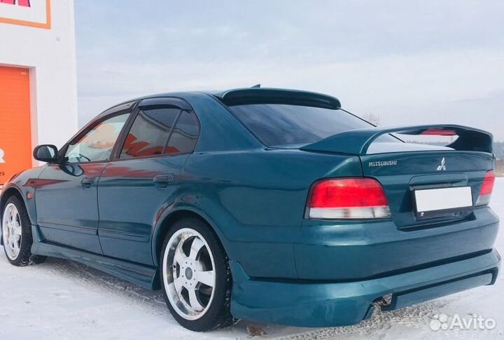 Накладка на задний бампер G-Square Galant 8