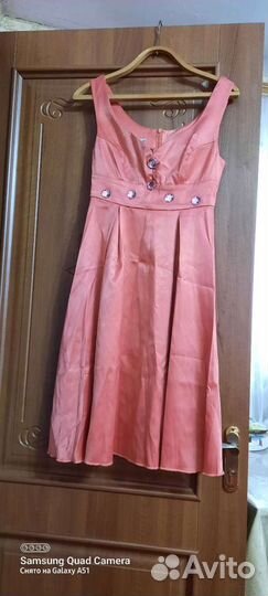 Вечернее платье