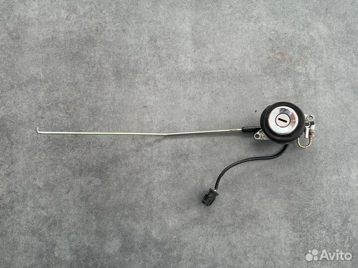 Замок багажника audi a6 c4