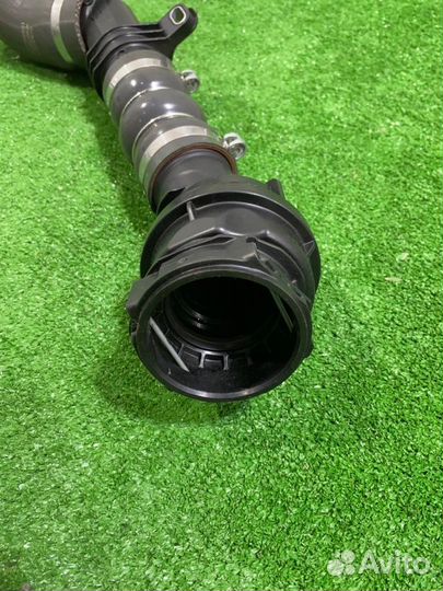 Патрубок системы охлаждения Mercedes-Benz A 177