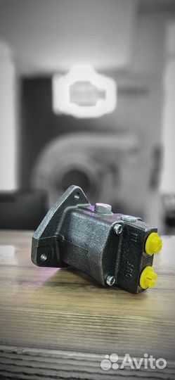 Насос топливный Detroit Diesel 12,7L - 14L EGR/235