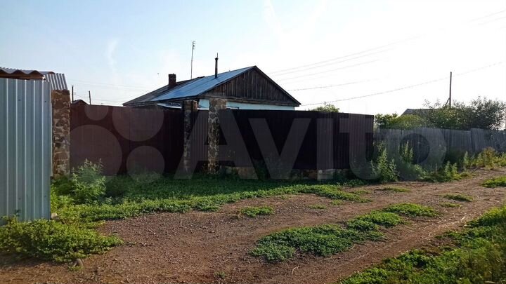 Дом 49,3 м² на участке 12 сот.