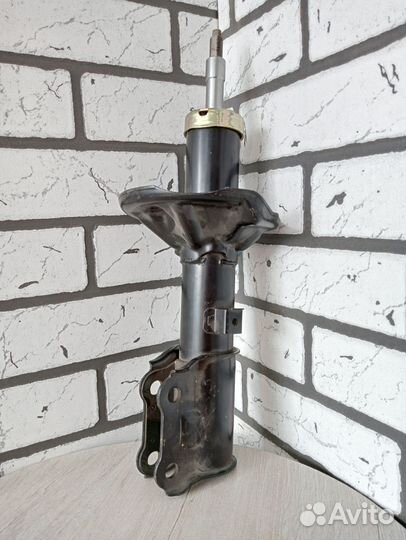 Амортизатор передний левый Хендай Атоc c ABS