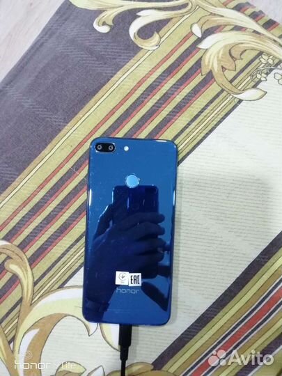Телефон honor 9 lite