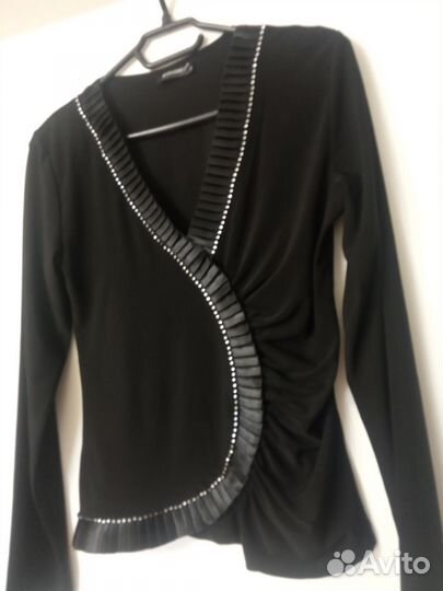 Блузки-5 шт 44-48 размер