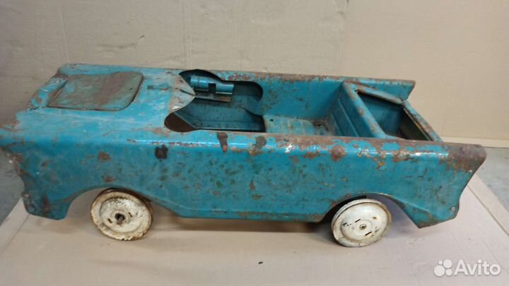 Педальная машина Нева СССР