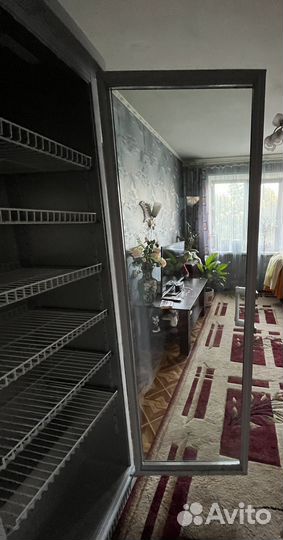 Витринный холодильник Pozis-свияга 538-8