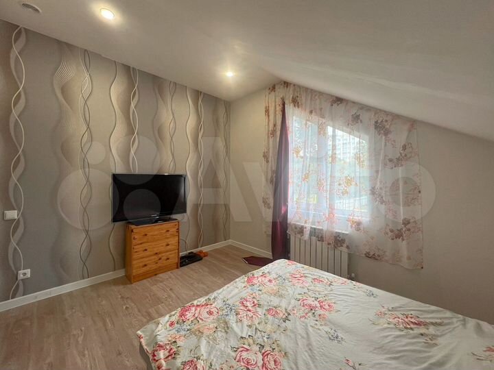 Дом 120,6 м² на участке 5,5 сот.