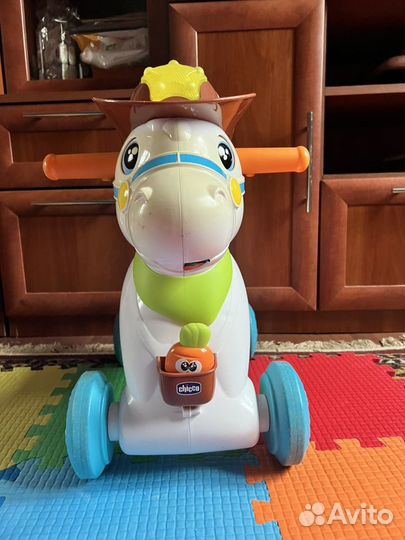 Лошадка качалка chicco rodeo