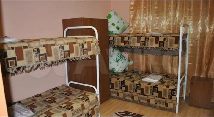 Комната 18 м², 1/3 эт.