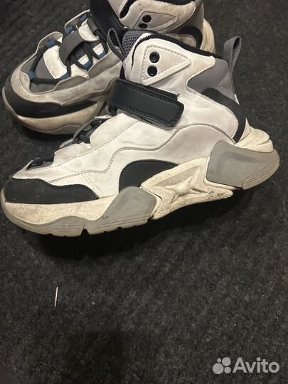 Кроссовки детские высокие утепленные