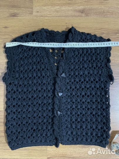 Жилет вязаный школьный на девочку
