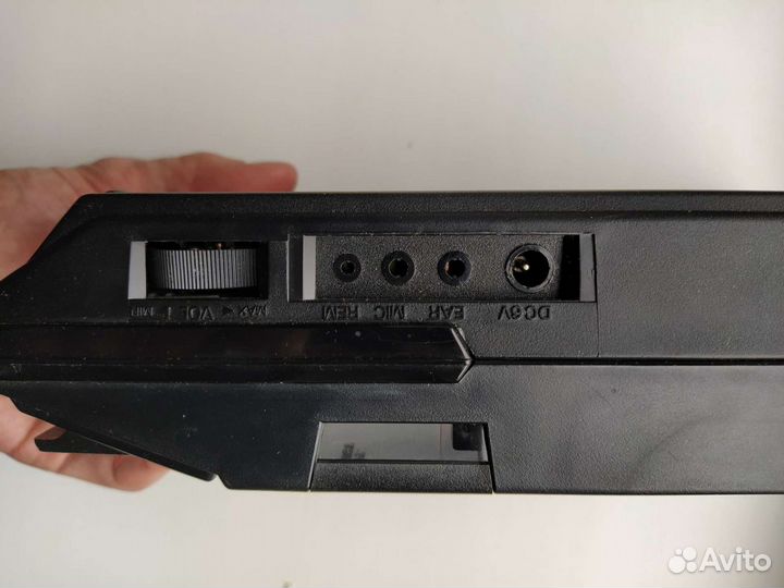 Кассетный магнитофон диктофон Sanyo M1530