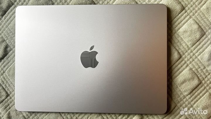 Apple macbook pro 13 2022 m2 256